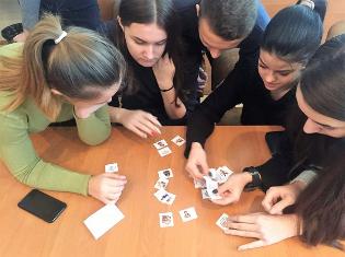 Викладачі факультету іноземних мов ТНПУ ім.В.Гнатюка презентували старшокласникам цікаву інтерактивну програму (ФОТО)