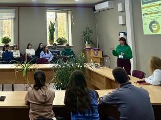 Інформаційно-практичний семінар  на історичному факультеті ТНПУ, присвячений розвитку кар’єрних навичок і успішному працевлаштуванню (ФОТО)