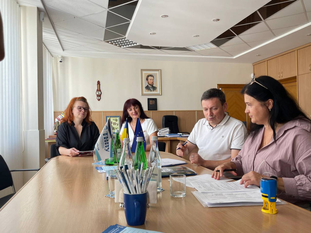 storony-ugody-pyd-chas-objovorennya-detaley